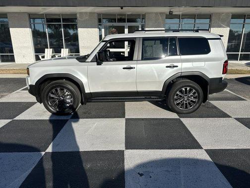 2026 Toyota Land Cruiser Base