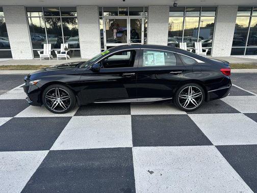 2022 Honda Accord Touring 2.0T