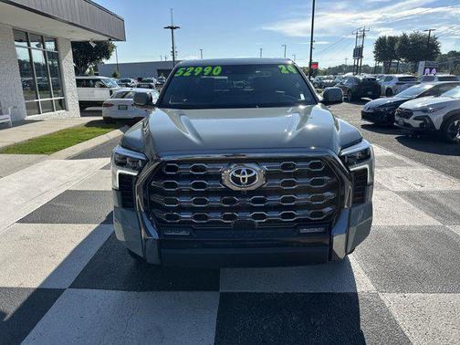 2024 Toyota Tundra Platinum