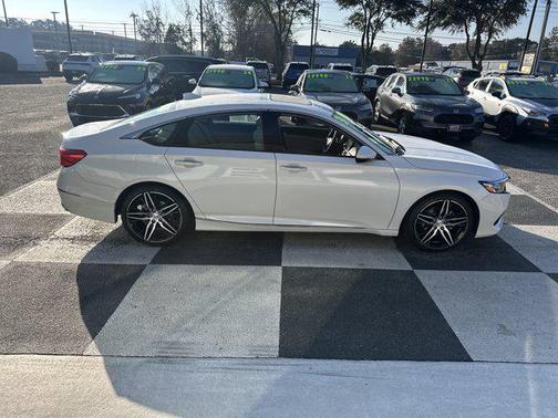 2022 Honda Accord Touring 2.0T