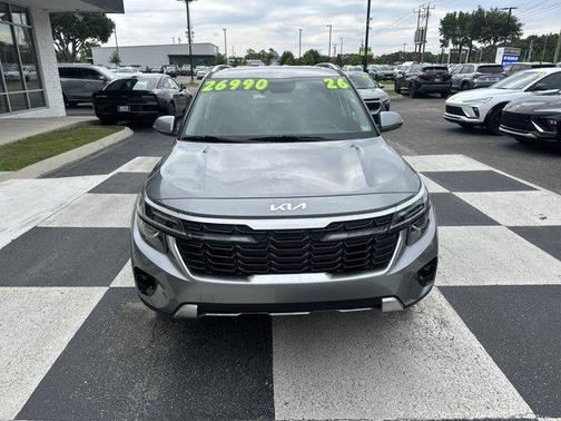 Steel Gray 2026 Kia Seltos EX