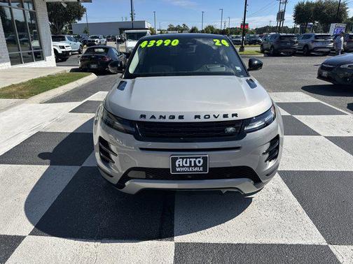 2024 Land Rover Range Rover Evoque Dynamic SE