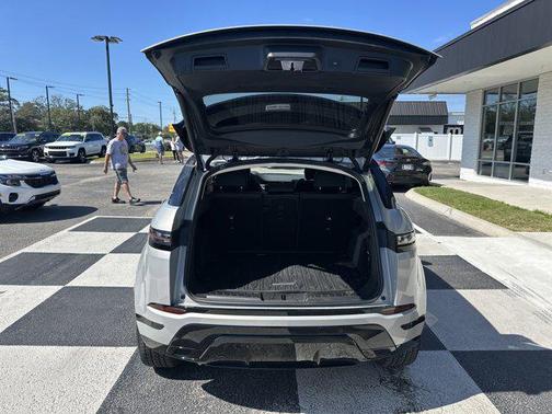 2024 Land Rover Range Rover Evoque Dynamic SE