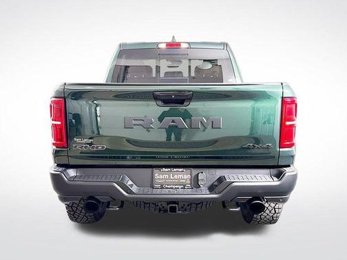 Serrano Red 2026 RAM 1500 RHO