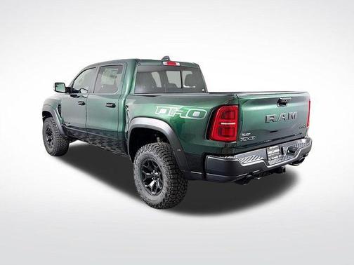 Serrano Red 2026 RAM 1500 RHO