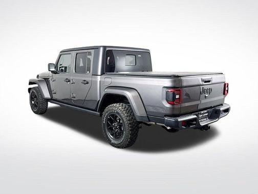 2024 Jeep Gladiator Sport