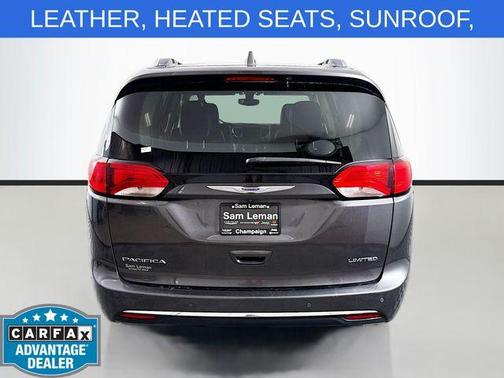 Granite Crystal Clearcoat Metallic 2019 Chrysler Pacifica Limited