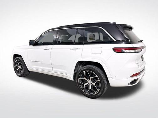 2024 Jeep Grand Cherokee Summit