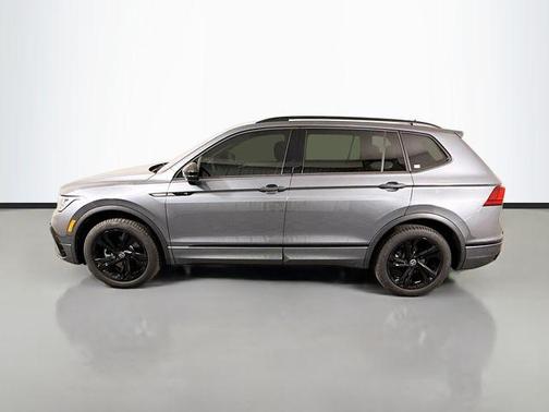 Platinum Gray Metallic 2024 Volkswagen Tiguan 2.0T SE R-Line Black