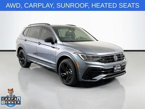 Platinum Gray Metallic 2024 Volkswagen Tiguan 2.0T SE R-Line Black