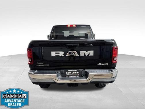Diamond Black 2026 RAM 2500 Big Horn