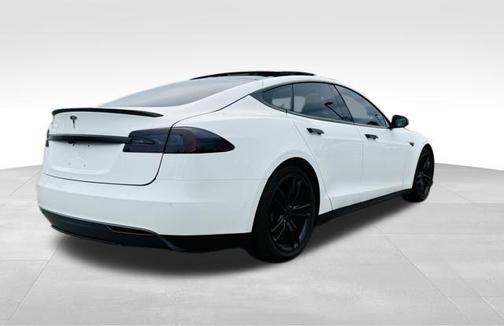 2015 Tesla Model S