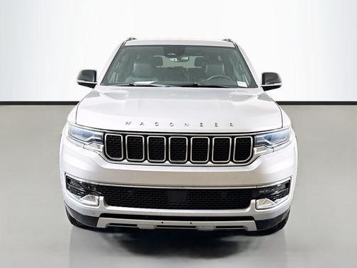 Silver Zynith 2023 Jeep Wagoneer Series II