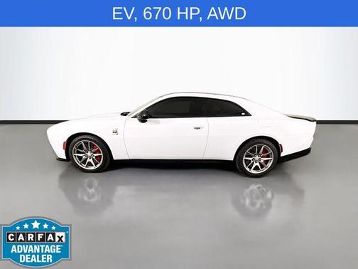Bright White Clearcoat 2024 Dodge Charger Daytona Scat Pack