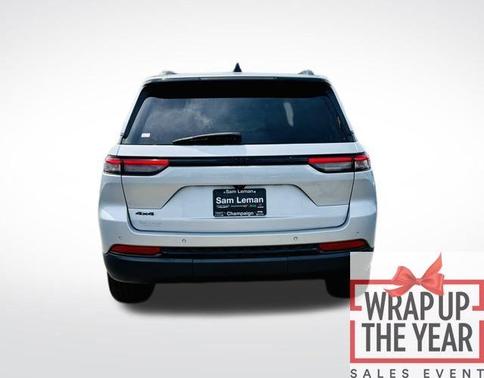 2022 Jeep Grand Cherokee Altitude