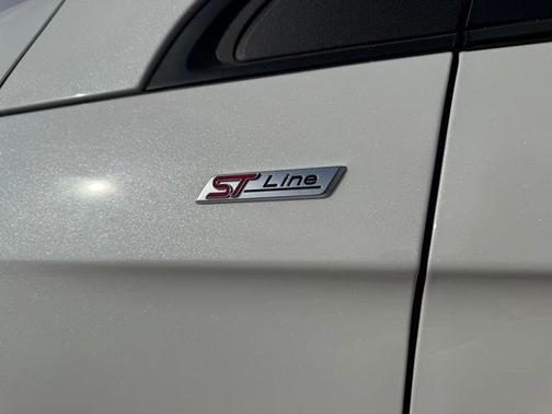 2020 Ford Edge ST Line