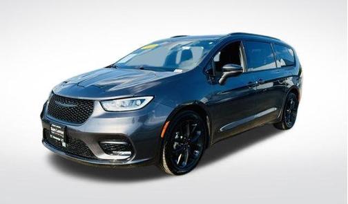 2021 Chrysler Pacifica Touring