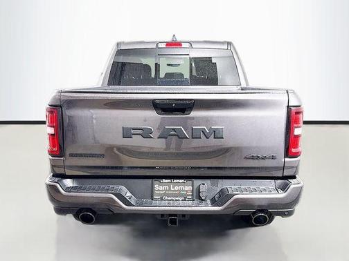 Granite Crystal Clearcoat Metallic 2026 RAM 1500 Big Horn/Lone Star