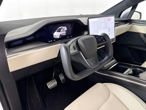 2022 Tesla Model X Plaid