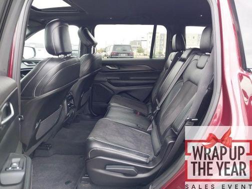 2024 Jeep Grand Cherokee L Laredo