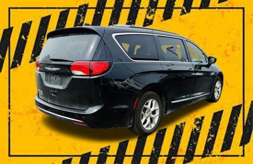 2020 Chrysler Pacifica Touring-L Plus