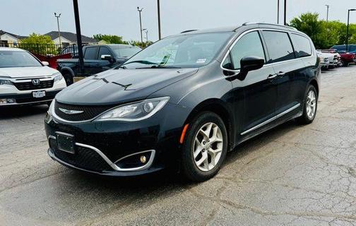 2020 Chrysler Pacifica Touring-L Plus