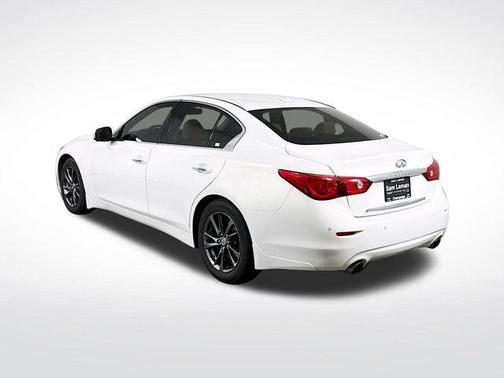 2015 INFINITI Q50 Premium