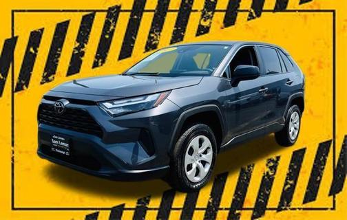 2023 Toyota RAV4 LE