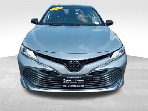 2020 Toyota Camry XLE