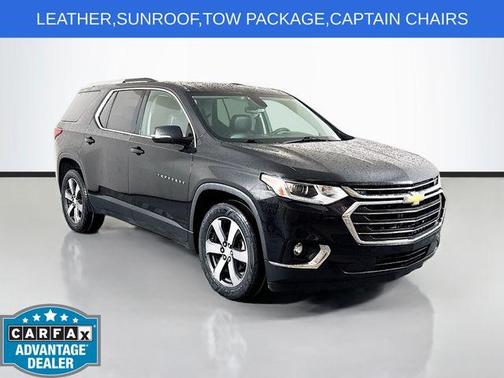 Mosaic Black Metallic 2018 Chevrolet Traverse LT Leather