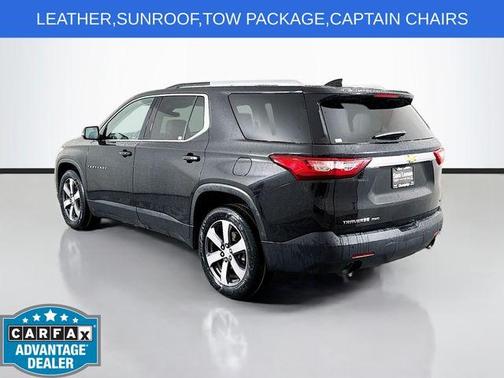 Mosaic Black Metallic 2018 Chevrolet Traverse LT Leather