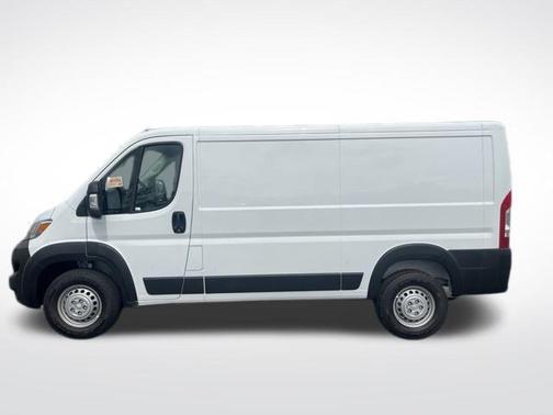 2025 RAM ProMaster 2500 Base