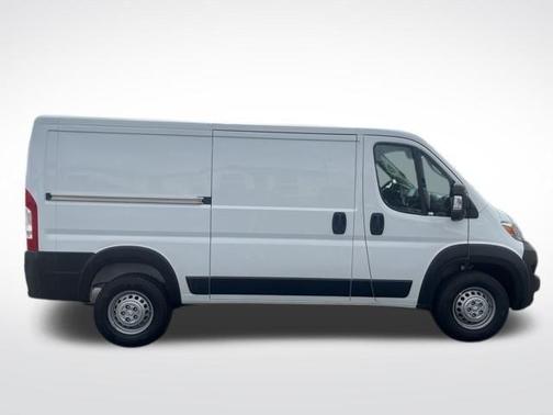2025 RAM ProMaster 2500 Base