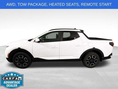 Ice White 2022 Hyundai SANTA CRUZ 2.5T SEL Premium