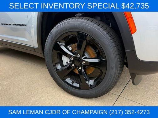 Silver Zynith 2025 Jeep Grand Cherokee Limited