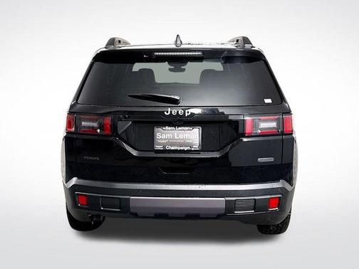 2026 Jeep Cherokee Overland