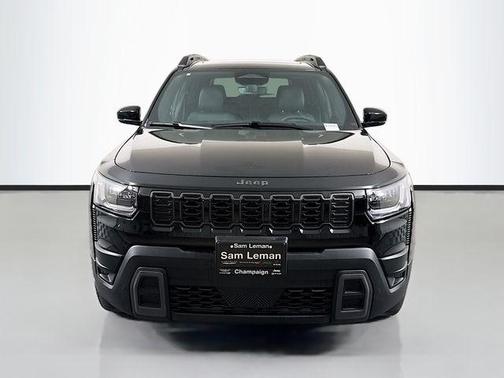 Diamond Black 2026 Jeep Cherokee Overland