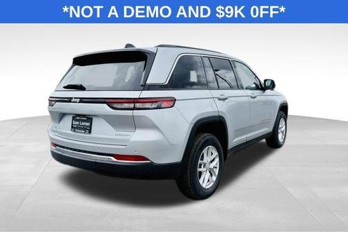 2025 Jeep Grand Cherokee Laredo