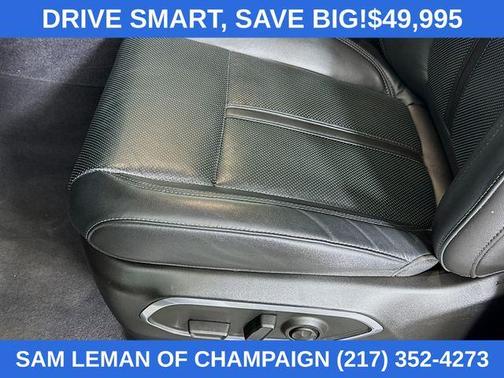 2024 Jeep Wagoneer Base