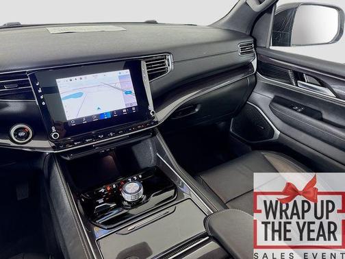 2024 Jeep Wagoneer Base