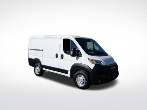 2025 RAM ProMaster 1500 Low Roof