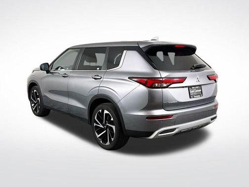 2022 Mitsubishi Outlander 