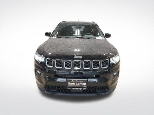 Diamond Black 2026 Jeep Compass Latitude