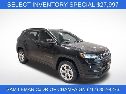 Diamond Black 2026 Jeep Compass Latitude