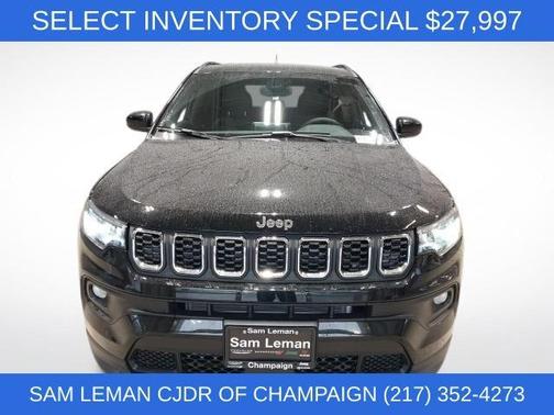 Diamond Black 2026 Jeep Compass Latitude