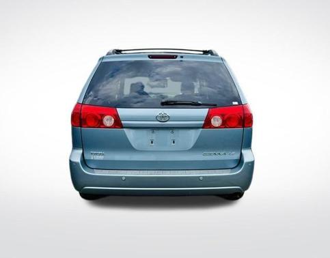 2008 Toyota Sienna