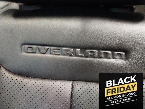 2022 Jeep Grand Cherokee Overland