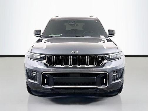 2022 Jeep Grand Cherokee Overland
