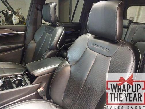 2022 Jeep Grand Cherokee Overland