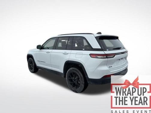 2024 Jeep Grand Cherokee Laredo